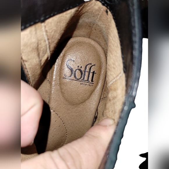 sofft black Ankle Bootie size 6 - Picture 10 of 11